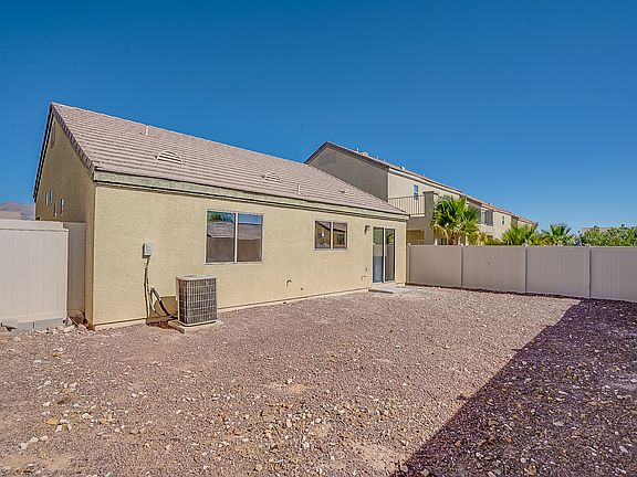 5th image of 523 Claxton Ave