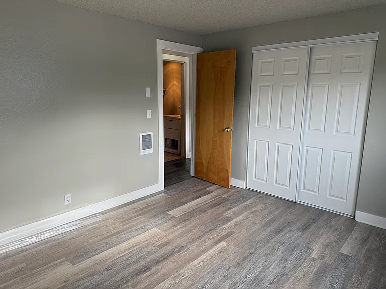 70 N Grand St — Photo 3