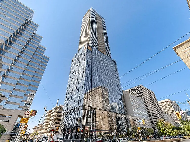 488 University Ave #3201 — Photo 2