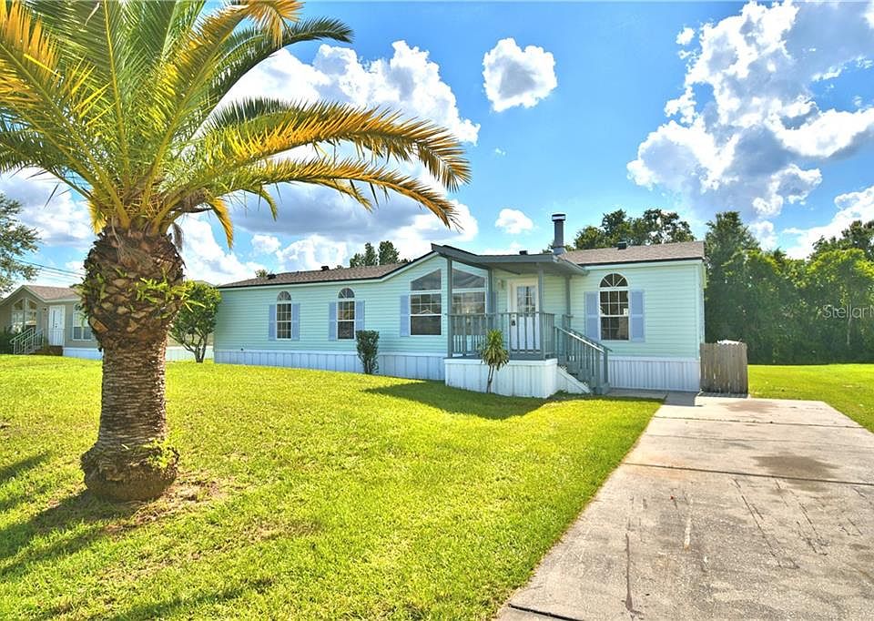 1st image of 3711 Silver Lake Dr