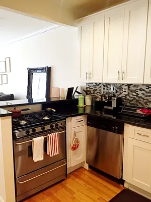 Rented by JMark Realty Group, LLC | media 15