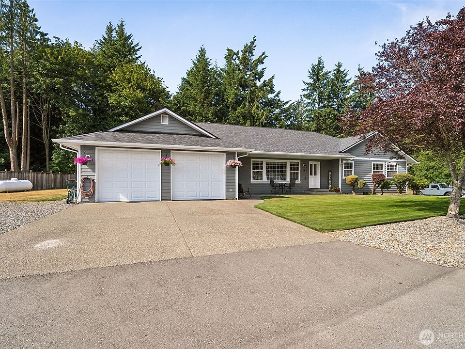 1st image of 381 Coal Avenue