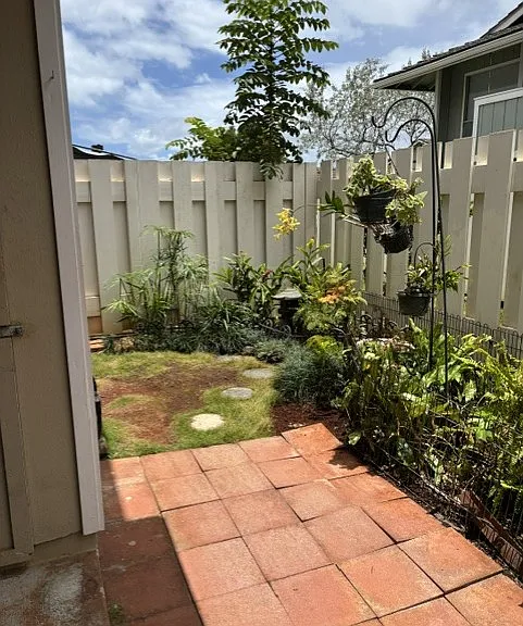 94-1074 Paawalu St — Photo 16