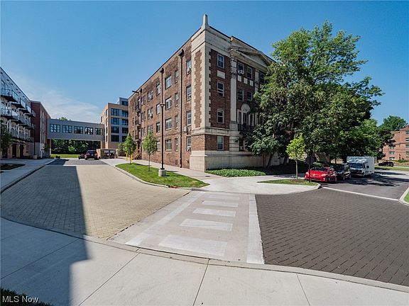 5th image of 2330 Euclid Heights Blvd APT 205