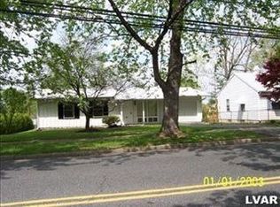 1906 Catasauqua Rd, Bethlehem, PA 18018