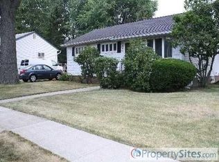654 Carlyle Ave, Franklin Square, NY 11010