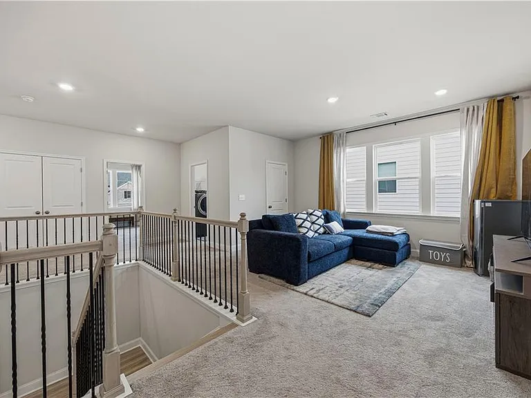 3168 Shirecrest Ln — Photo 29