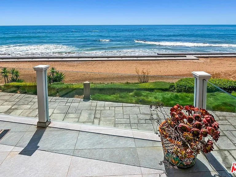11874 Beach Club Way — Photo 33