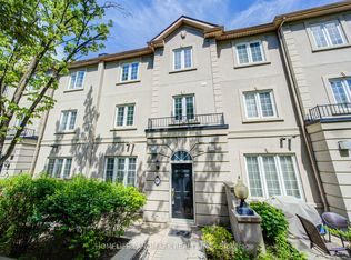 31 Avondale Ave #405, Toronto, ON M2N 7C1