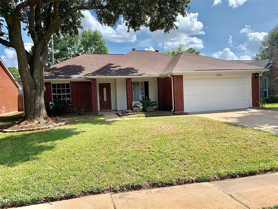 1st image of 19211 Misty Cove Dr