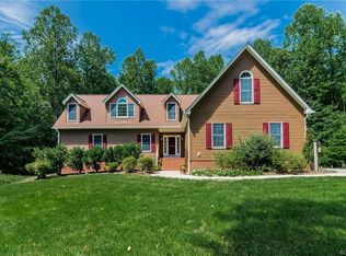 8250 Saint Peters Ln, New Kent, VA 23124