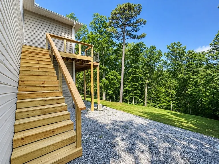 28 Fleetwood Dr — Photo 11