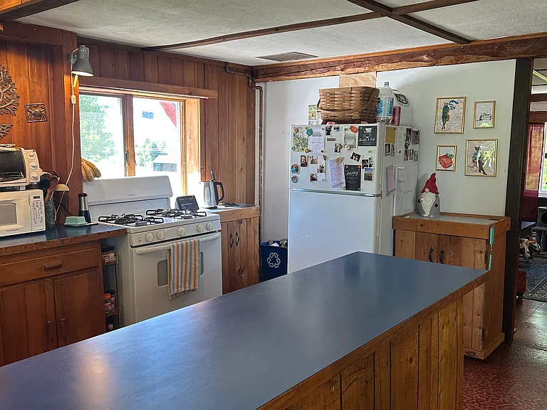 1393 Sanders Rd #2 — Photo 3