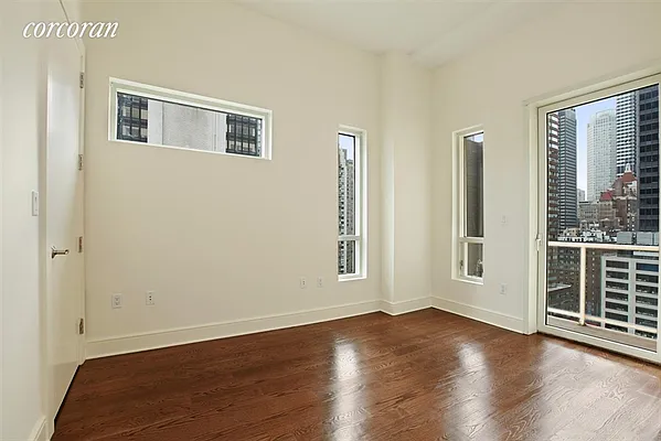 Rented by Corcoran | media 18
