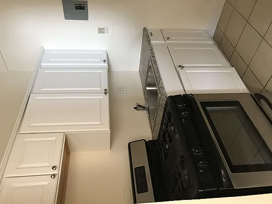 Rented by Roger Benayoun, LREB | media 14