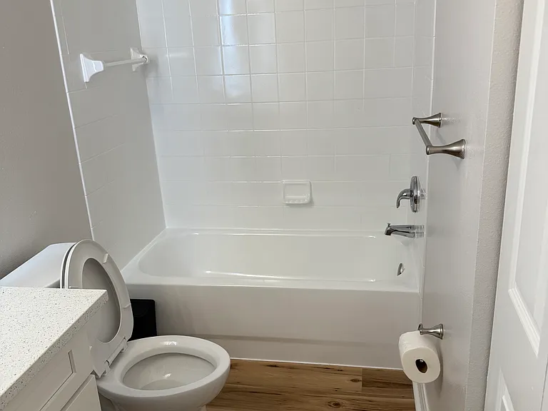 5621 Pinnacle Heights Cir #108 — Photo 30