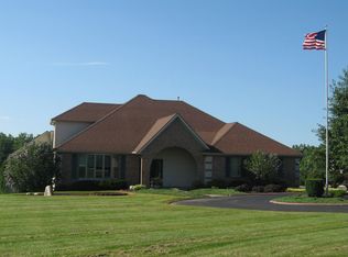 403 W Shoaff Rd, Huntertown, IN 46748