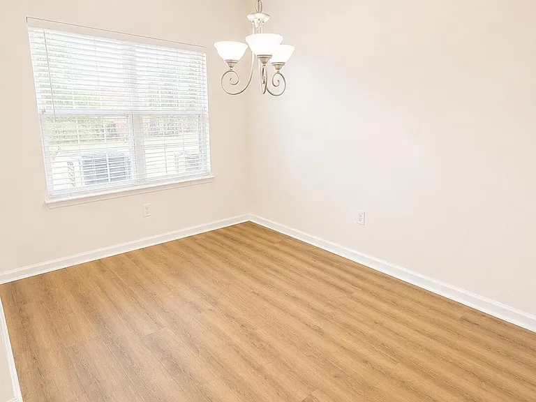 2225 Locksley Woods Dr #C — Photo 12