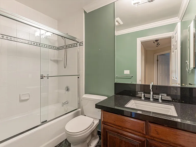 794 Manor Way — Photo 37