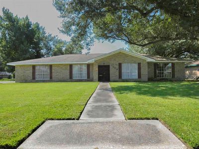 1008 Iberville St, Lake Charles, LA, 70607