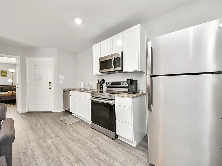 9027 Madera Rd #B — Photo 11