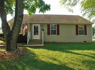 3352 Springtree Dr NE, Roanoke, VA 24012