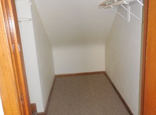282 W Main St APT 201, Waukesha, WI 53186