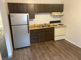 2120 Linnus Dr #12-7-8, High Ridge, MO 63049