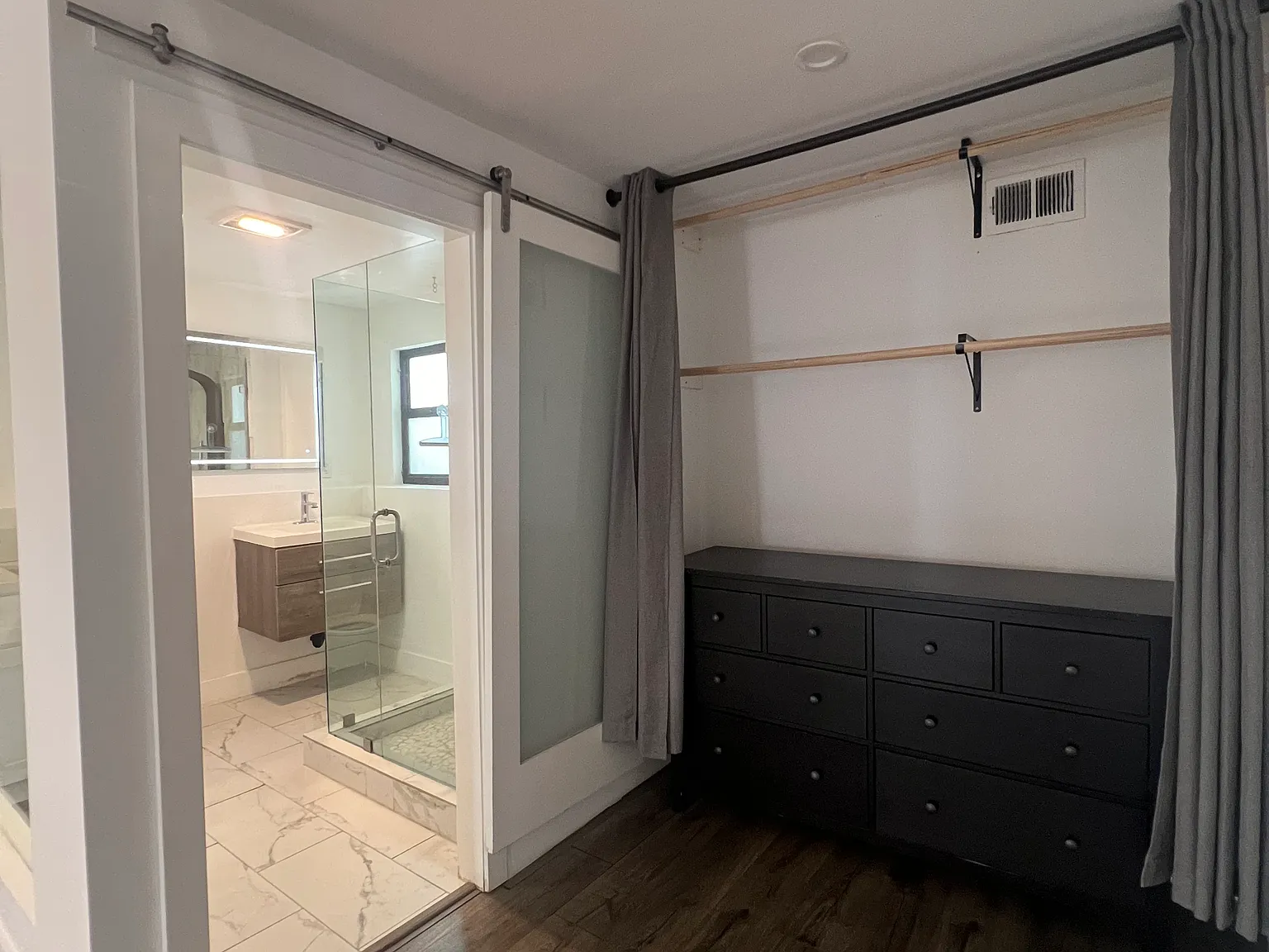 Studio, 500 sqft, $1,950 — Photo 1