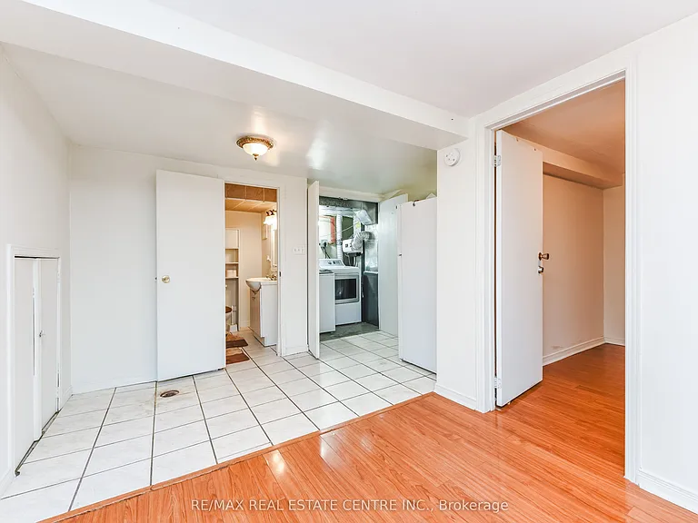 45 Autumn Blvd #LOWER — Photo 10
