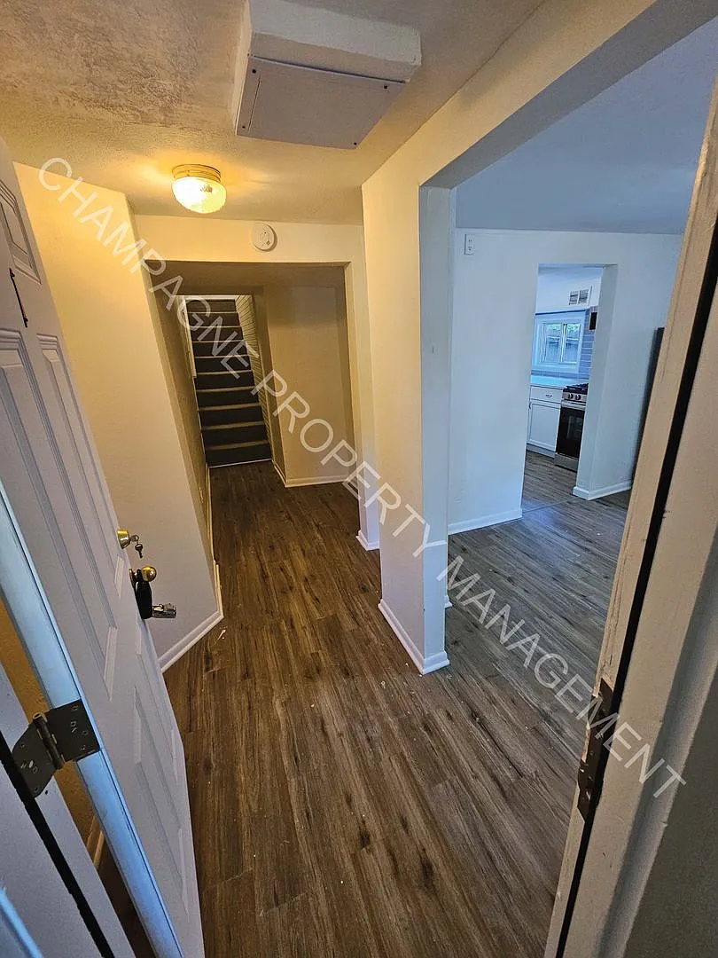 8104 McGee St. — Photo 4