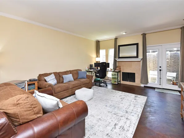10811 Richmond Ave APT 52, Houston, TX 77042