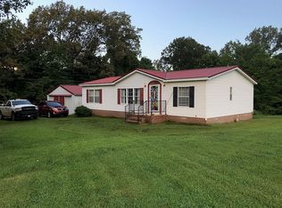 1900 Henson Rd, Bowling Green, KY 42104