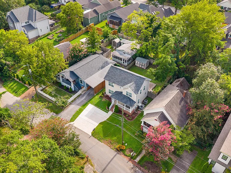 417 Rosewood St — Photo 22