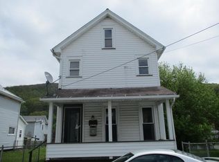1410 Blair Ave, Tyrone, PA 16686