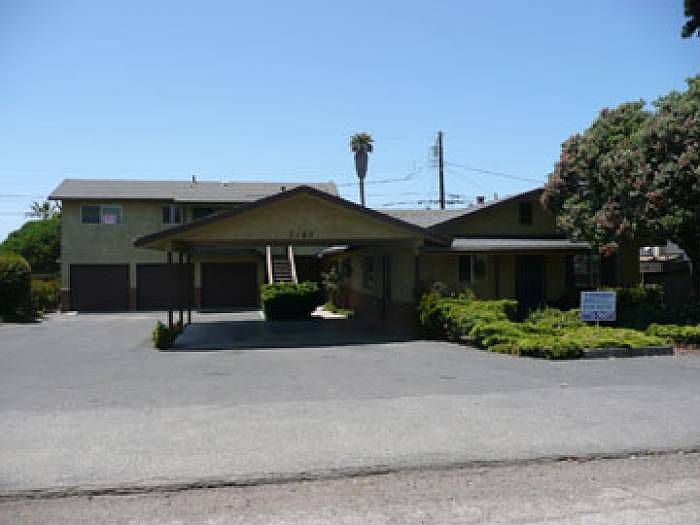 Downstairs, back unit