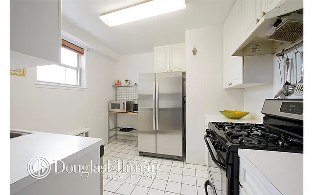 Sold by Douglas Elliman | media 3