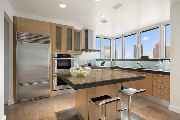 Sold by Corcoran | media 25