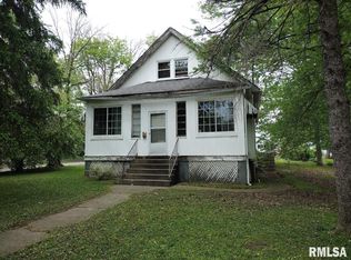 205 Lincoln St, Anna, IL 62906