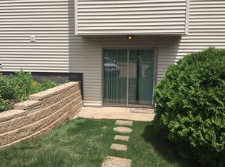 2001 Melrose Dr APT A, Champaign, IL 61820