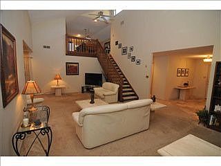 5th image of 8775 Abbotsbury Pl S