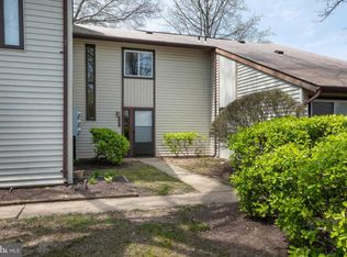 2052 Happy Ln, Crofton, MD 21114