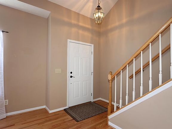 3rd image of 4043 Havenwood Dr