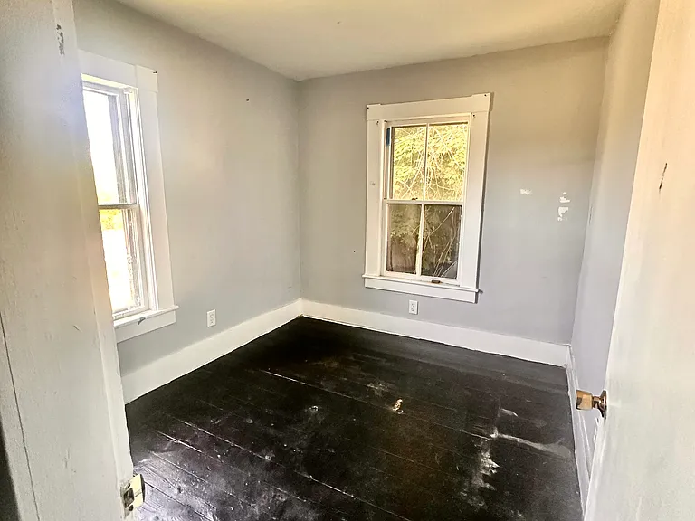 152 Lakeview Ave #11 — Photo 6