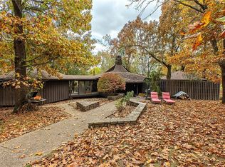 1004 Reed Valley Rd, Fayetteville, AR 72704