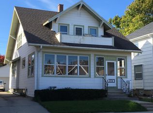 826 Hayes Ave, Racine, WI 53405 | Zillow