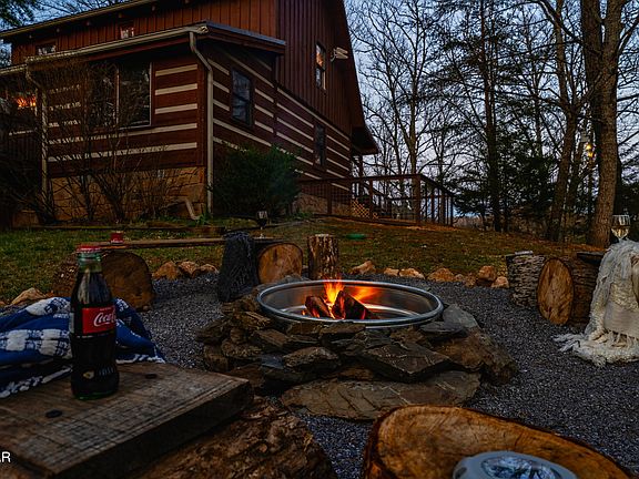 2nd image of 3239 Cove Creek Way