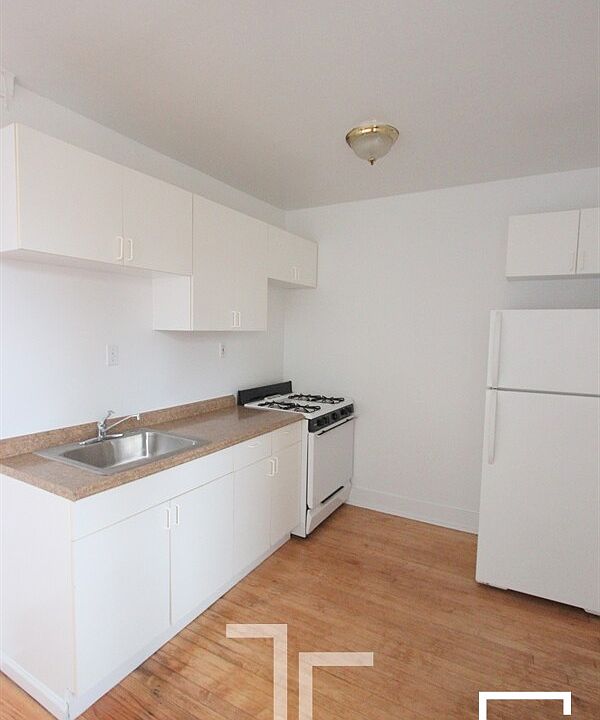 2nd image of 2330 N Spaulding Ave #2338-2A
