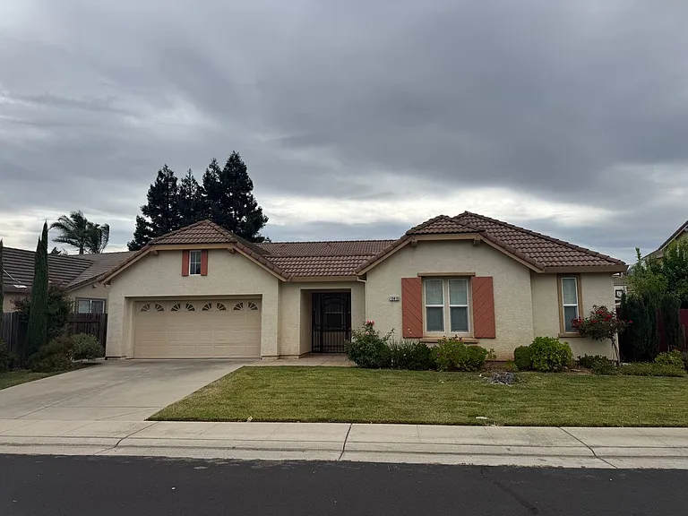 10410 Danichris Way — Photo 1