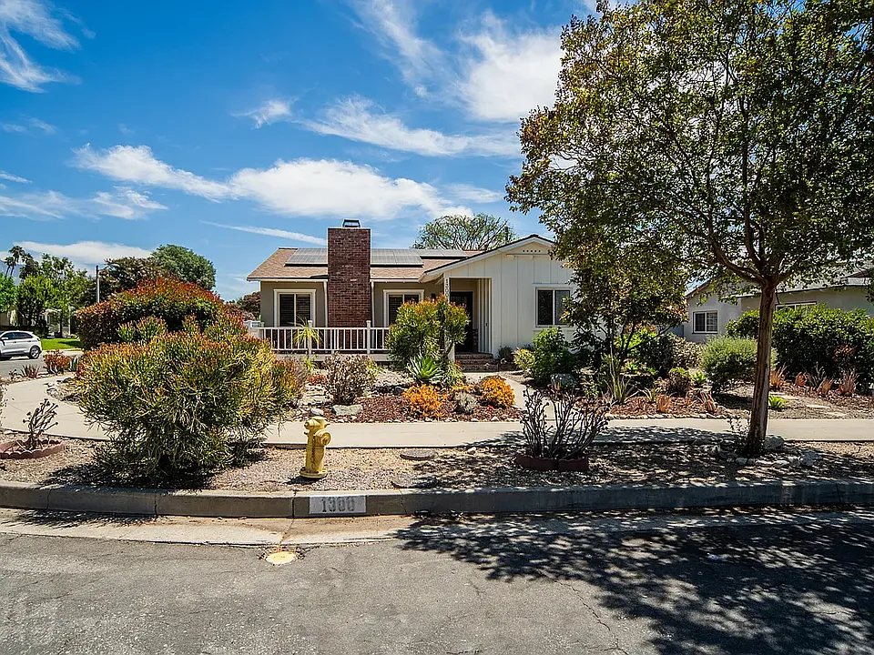1300 Solita Rd